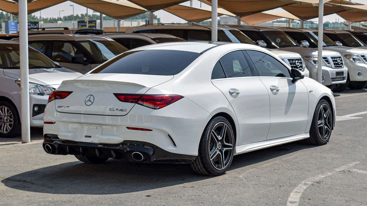 Mercedes Benz CLA - Image 12