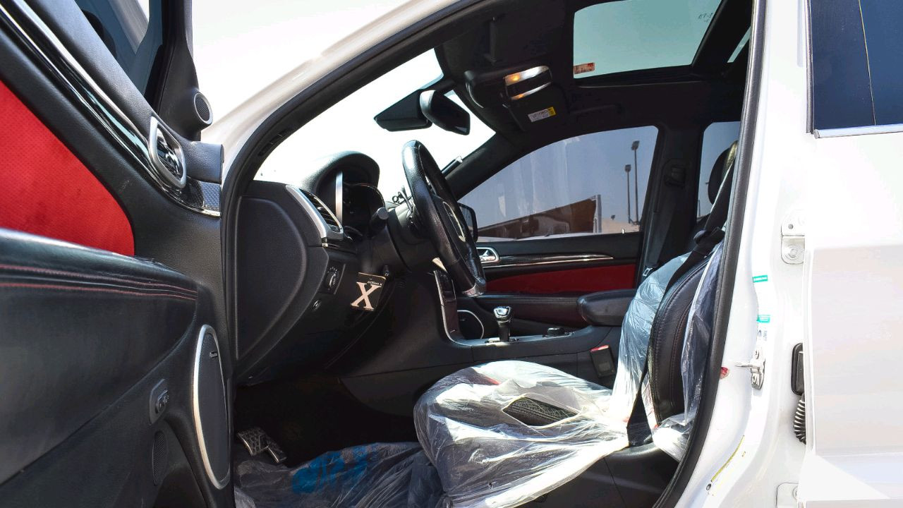 Jeep Cherokee - Image 3