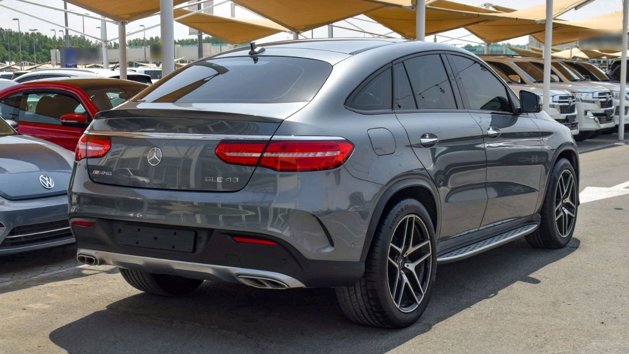Mercedes Benz AMG - Image 11