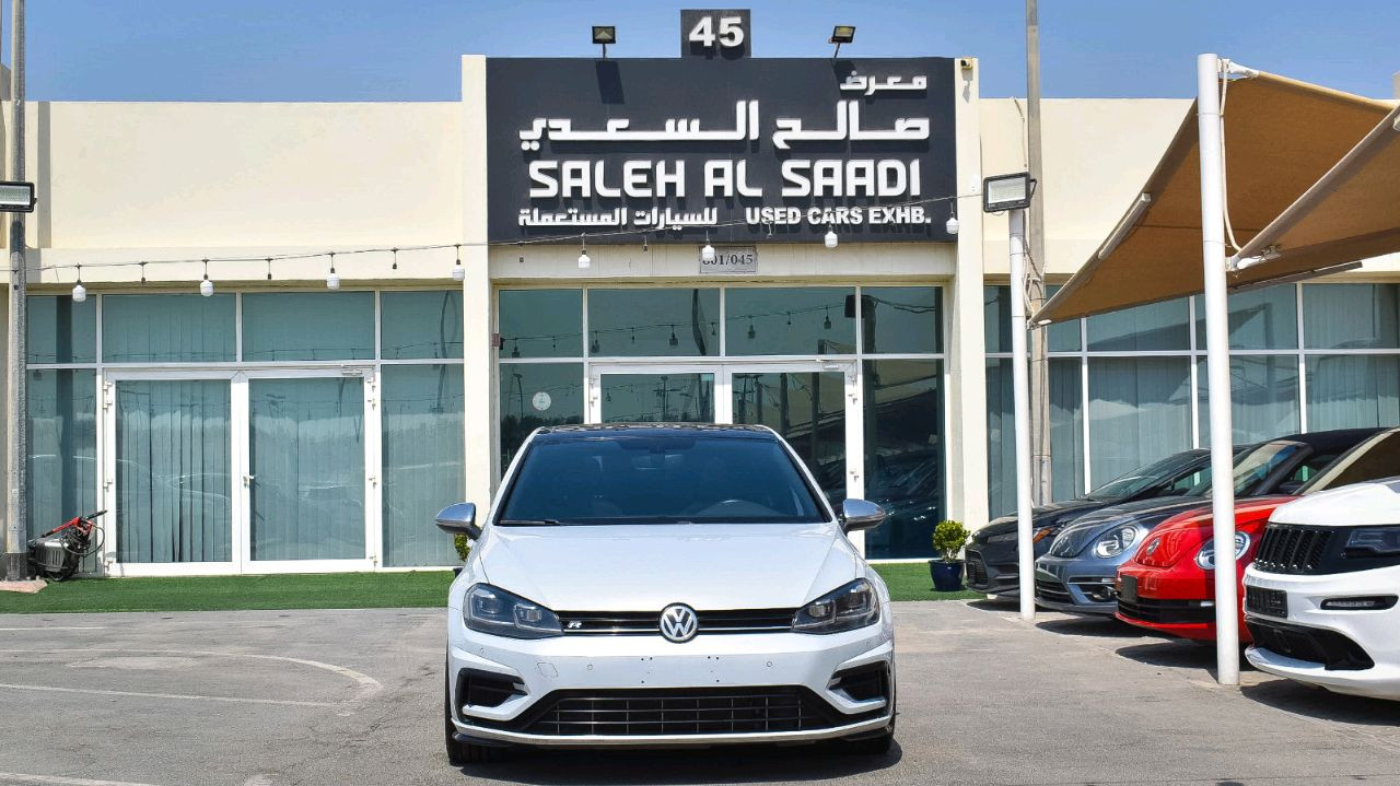 Volkswagen Golf R - Image 9