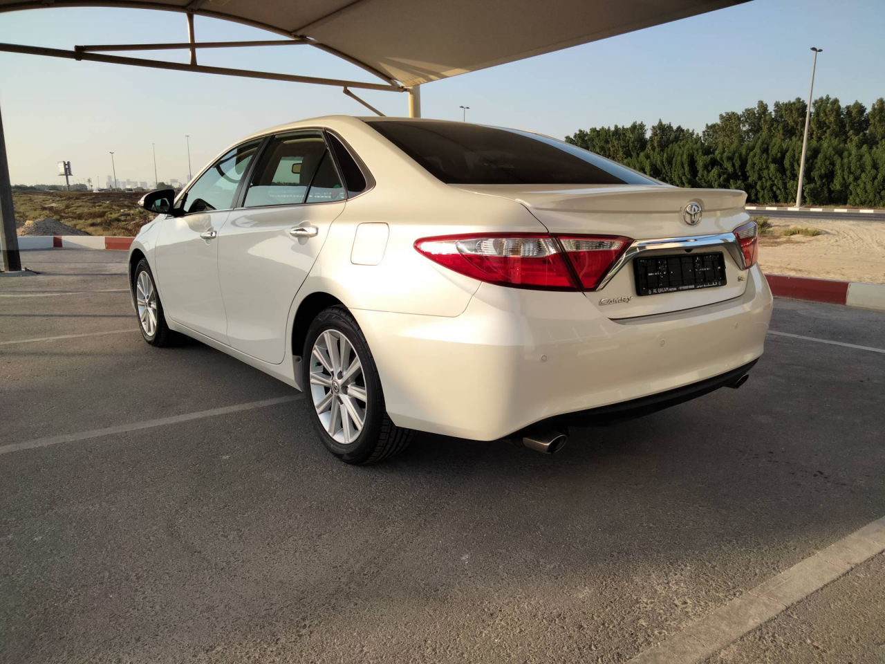 Toyota Camry - Image 3