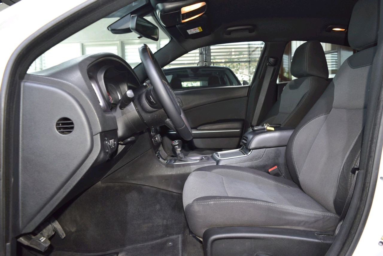 Dodge Charger - Image 2