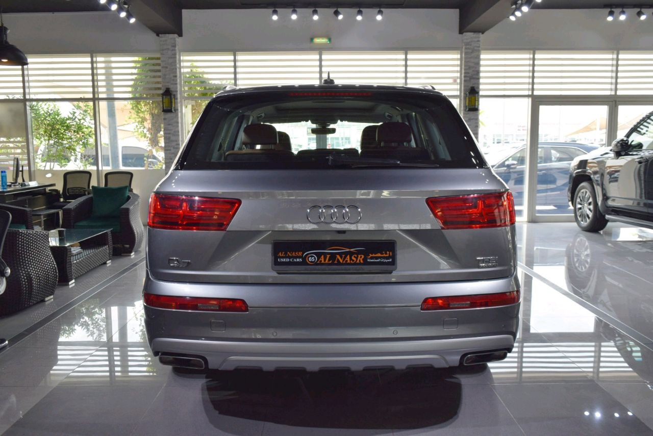 Audi Q7 - Image 4