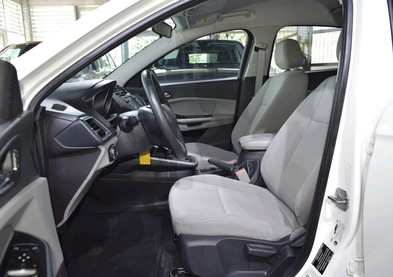 Ford Escort - Image 16