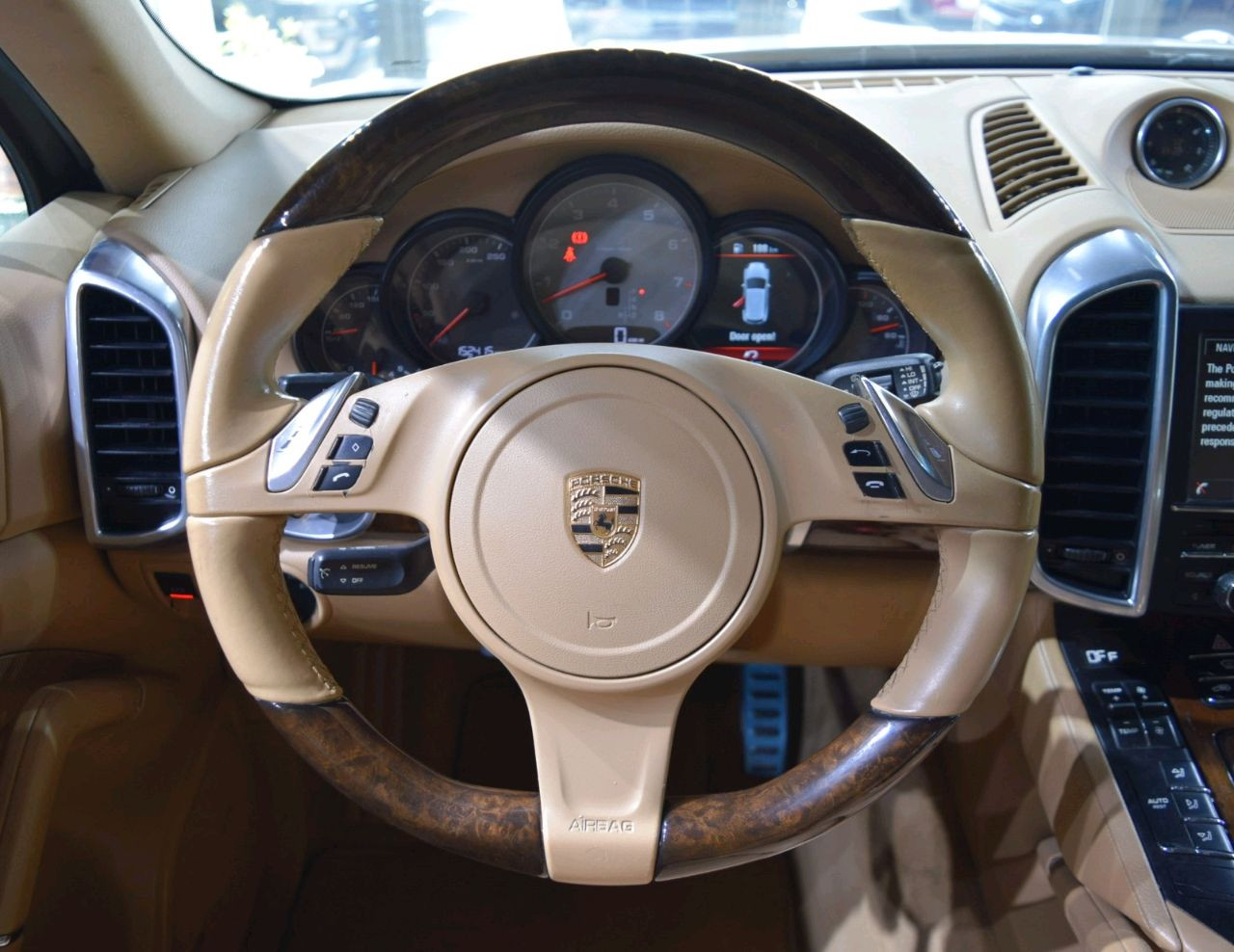 Porsche Cayenne - Image 2