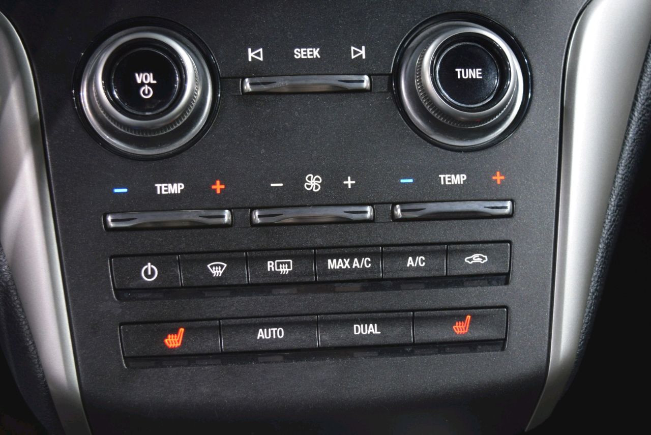 Lincoln MKC - Image 10