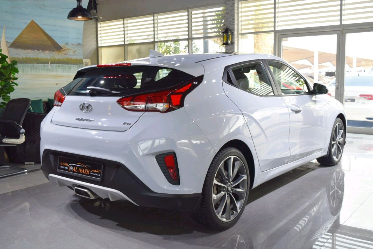 Hyundai Veloster - Image 7