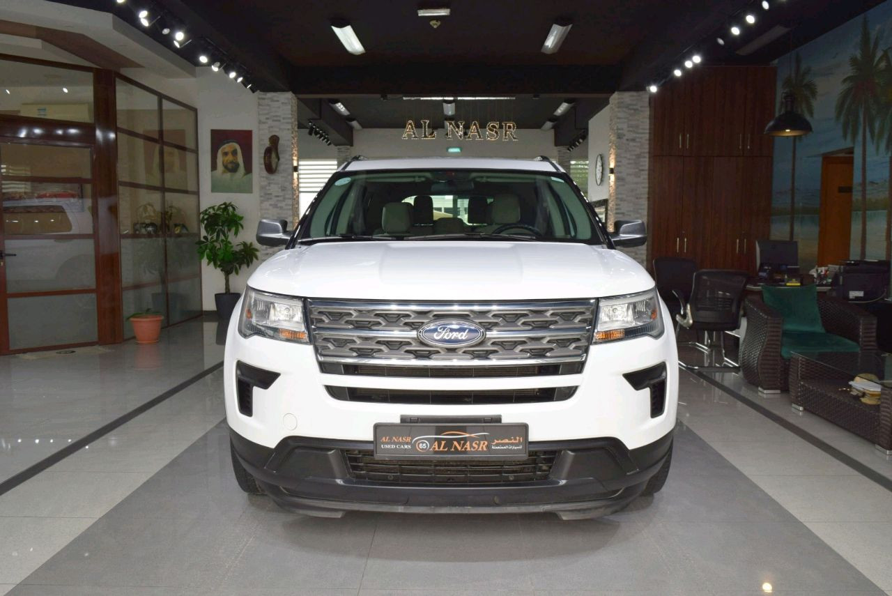 Ford Explorer - Image 10