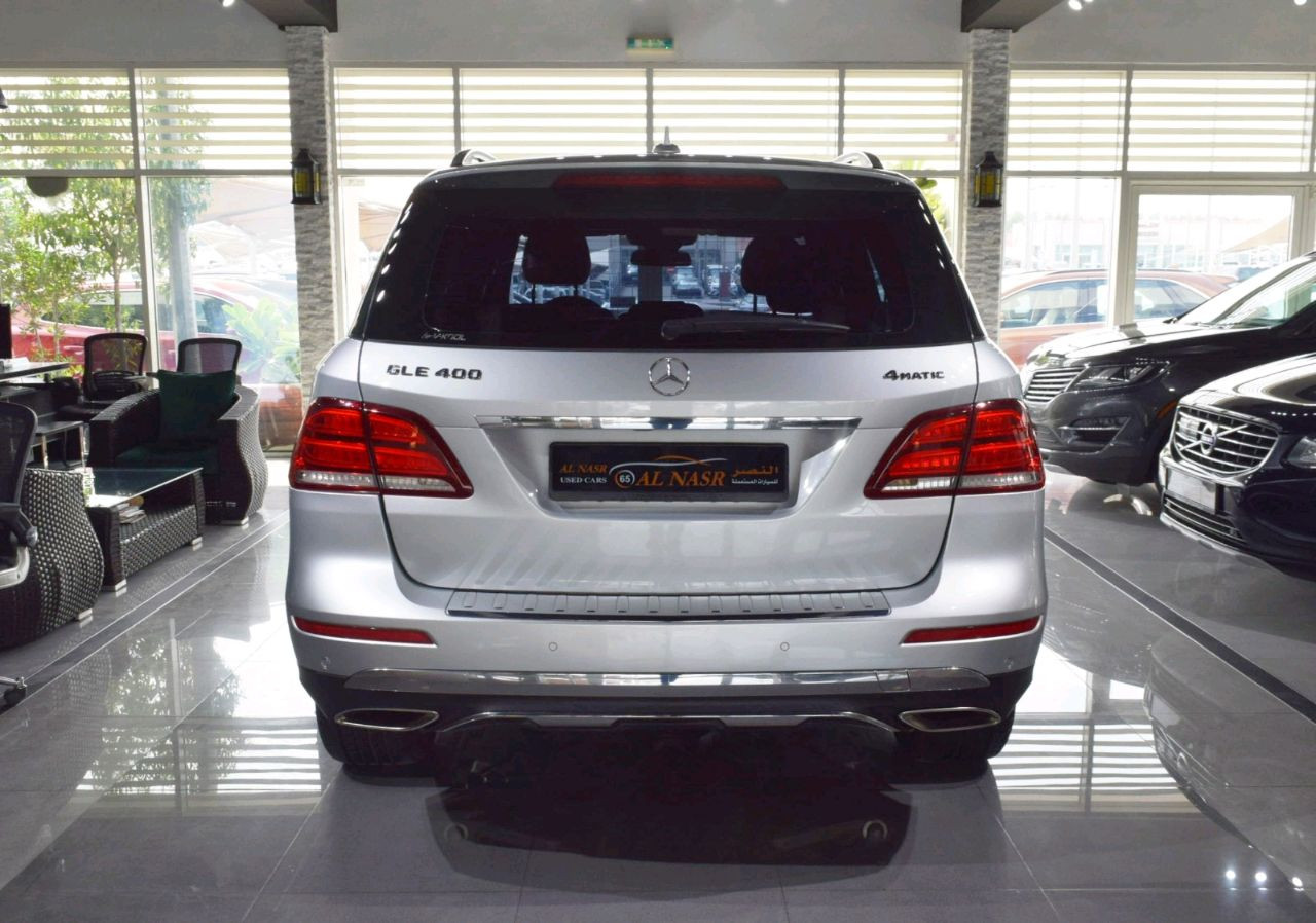 Mercedes Benz GLE SUV - Image 5