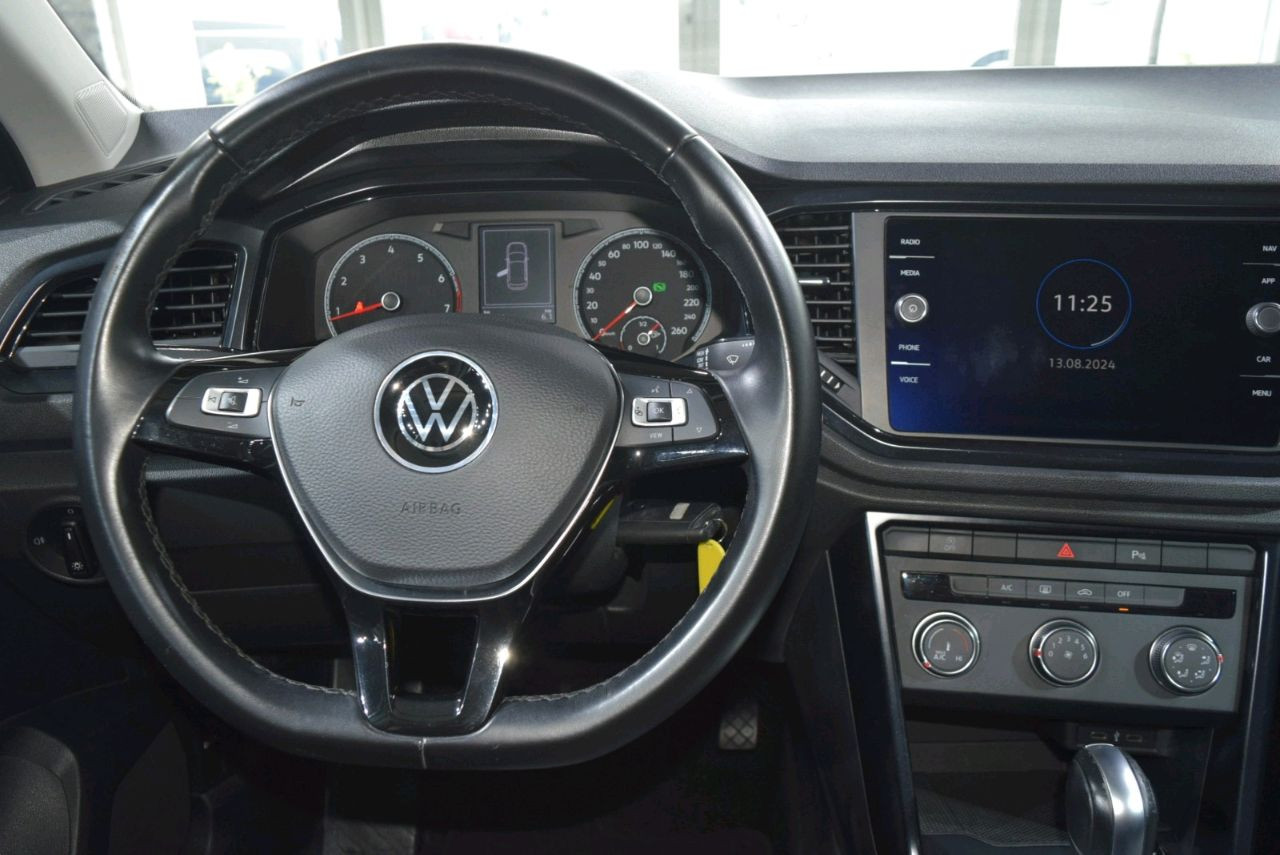 Volkswagen T-ROC - Image 15