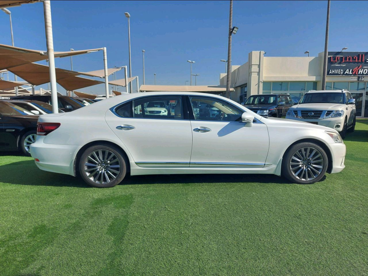 Lexus LS-Series - Image 4