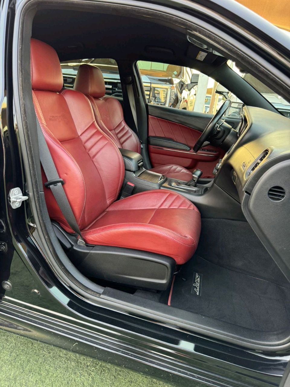 Dodge Charger - Image 11