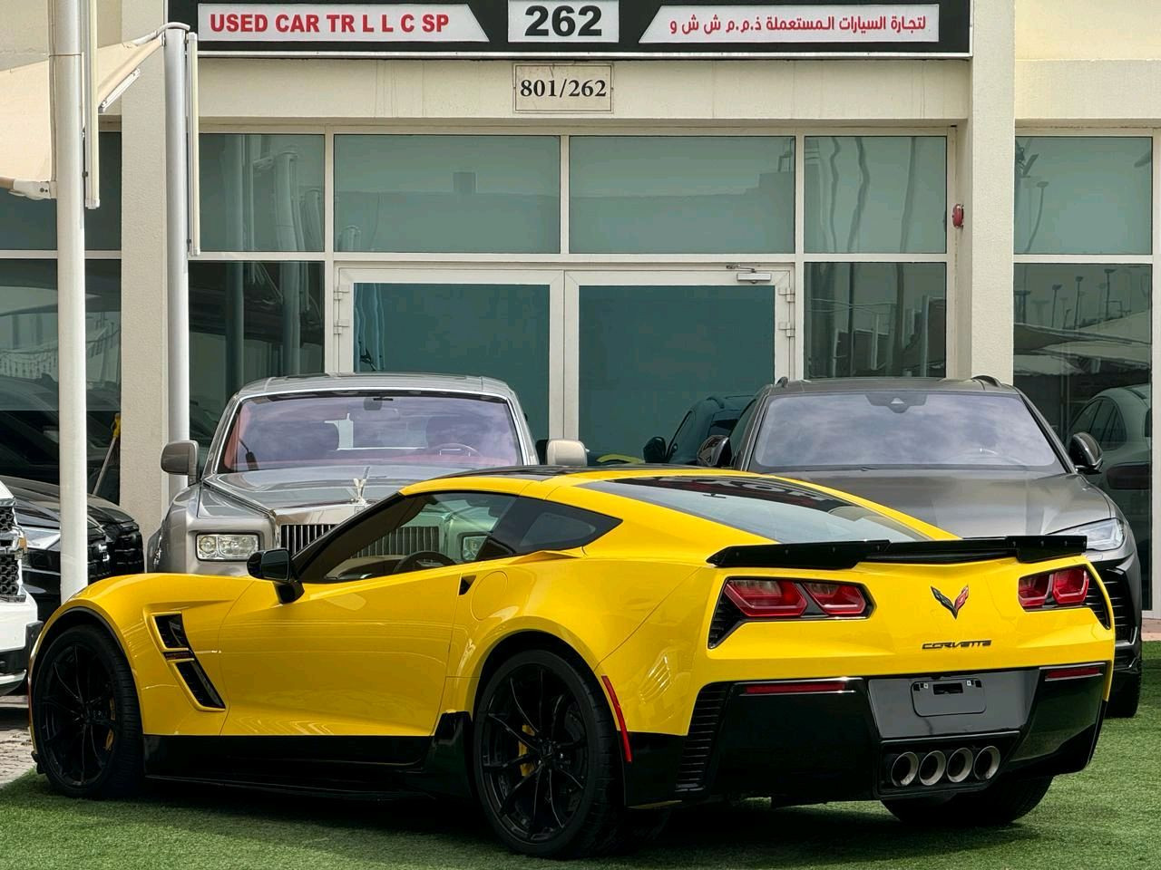 Chevrolet Corvette - Image 11