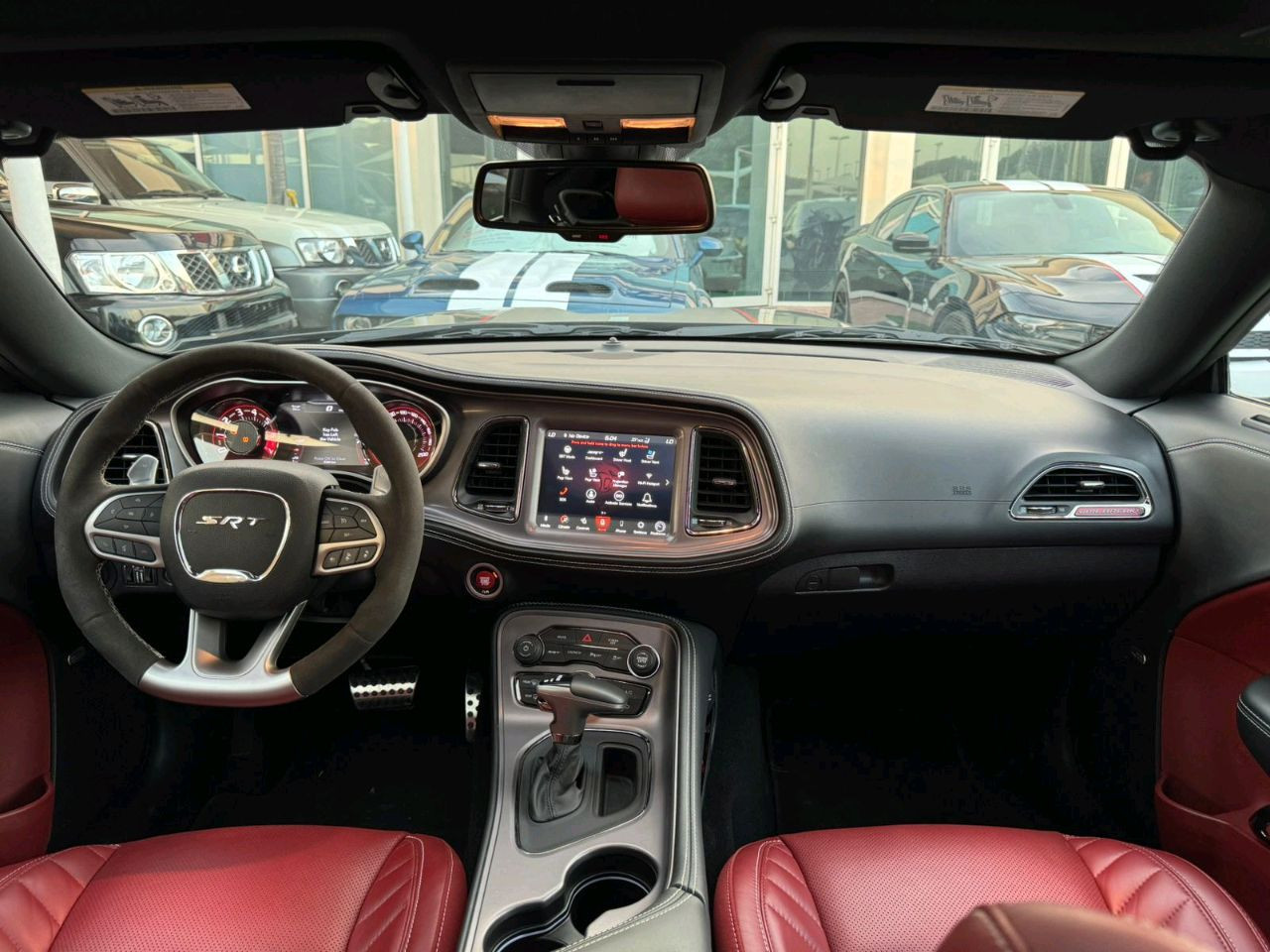 Dodge Challenger - Image 9