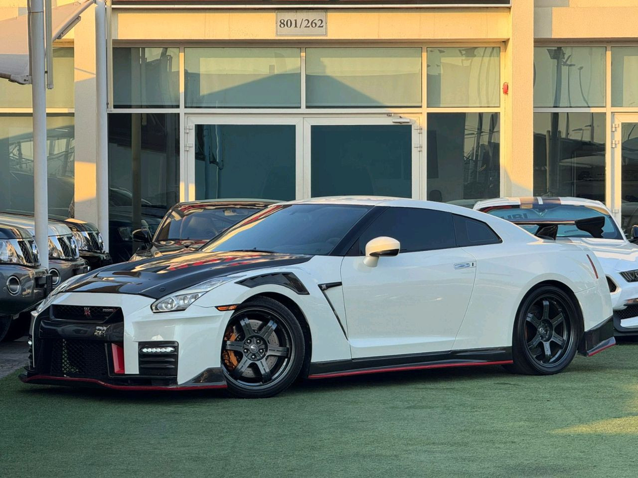 Nissan GT-R - Image 10