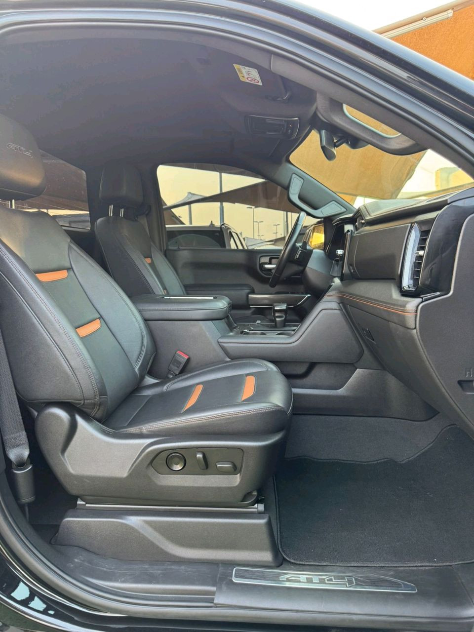 GMC Sierra - Image 5