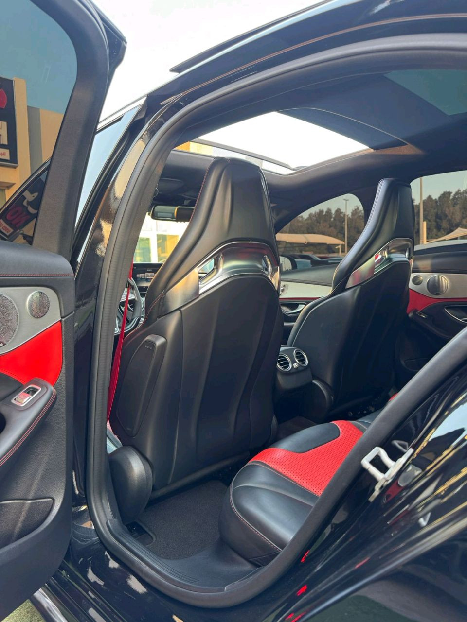 Mercedes Benz C-Class - Image 7