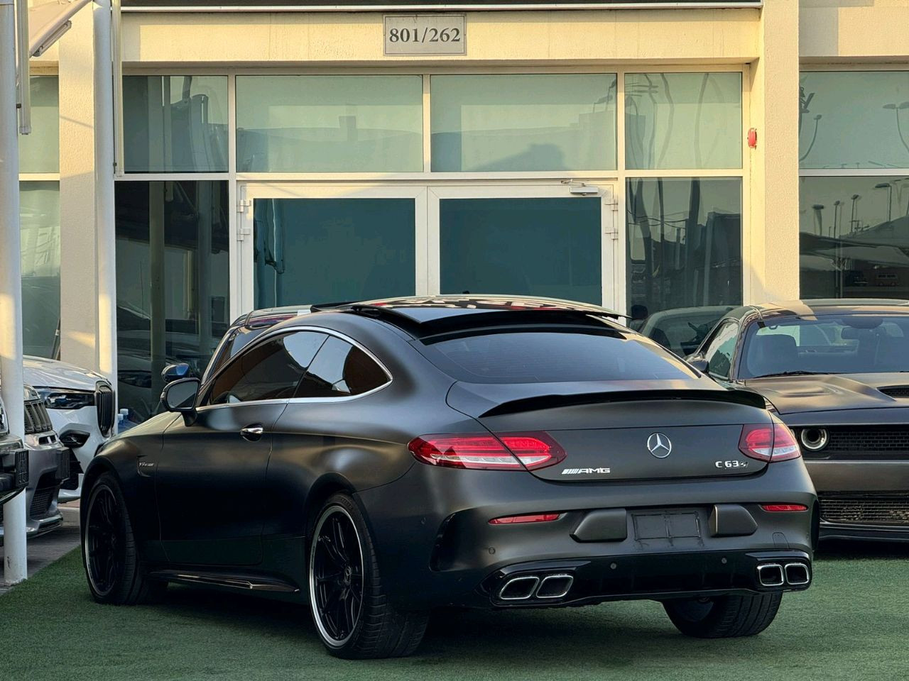 Mercedes Benz C-Class - Image 10