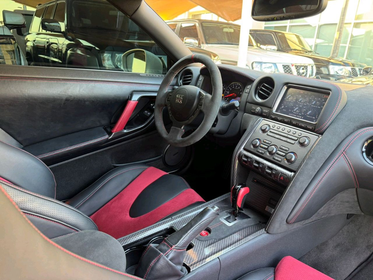 Nissan GT-R - Image 4
