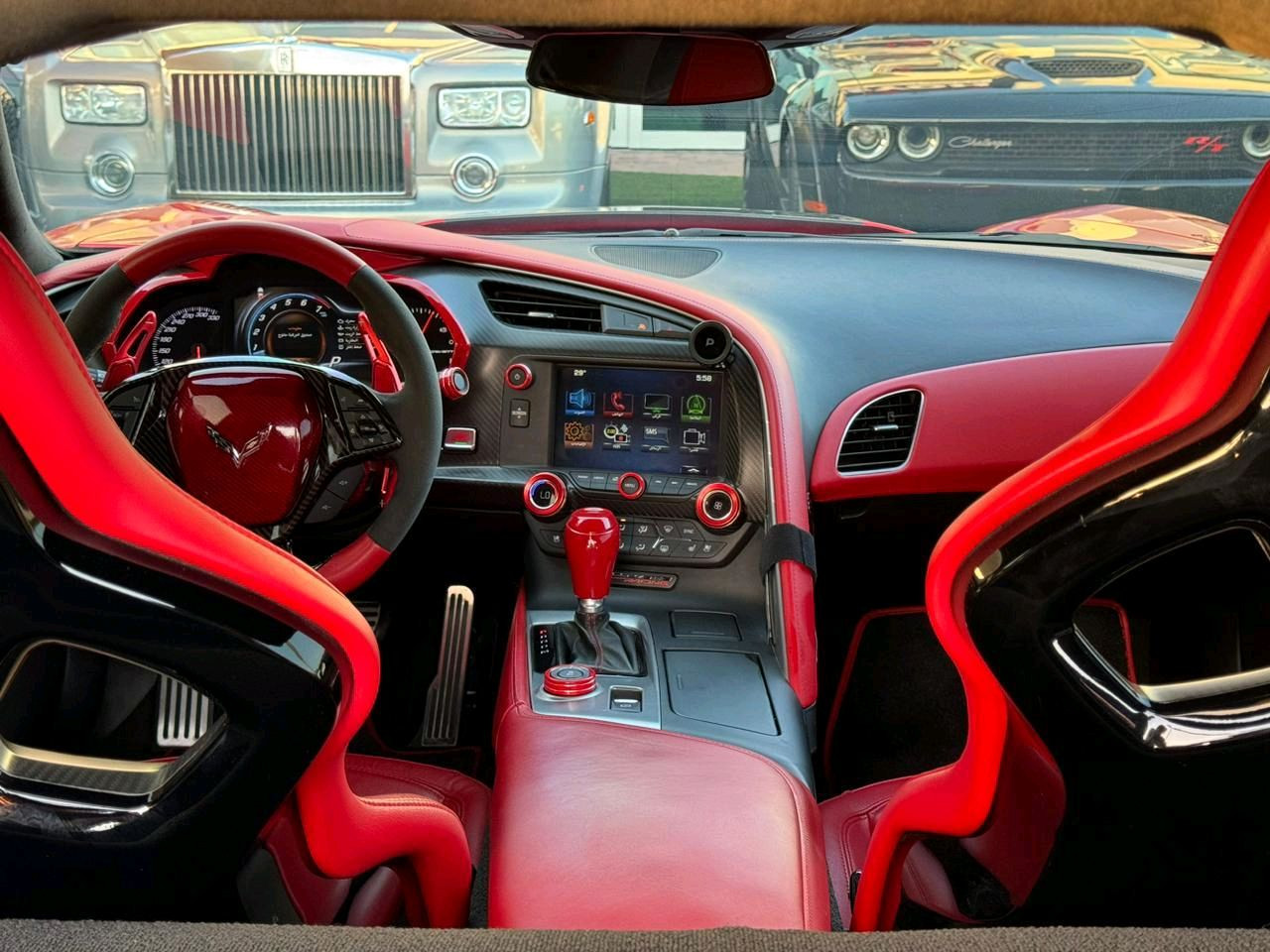 Chevrolet Corvette - Image 7