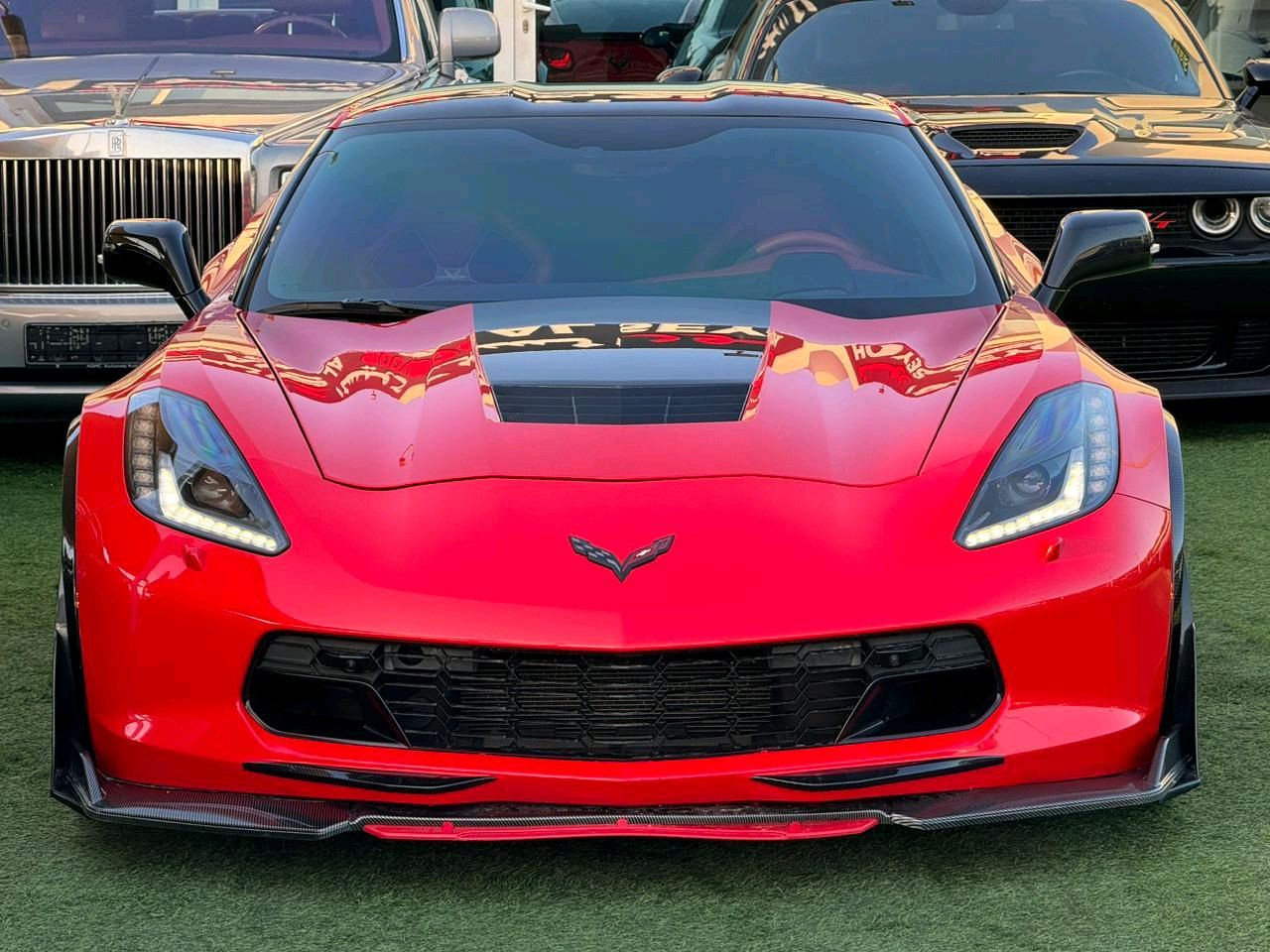 Chevrolet Corvette - Image 11