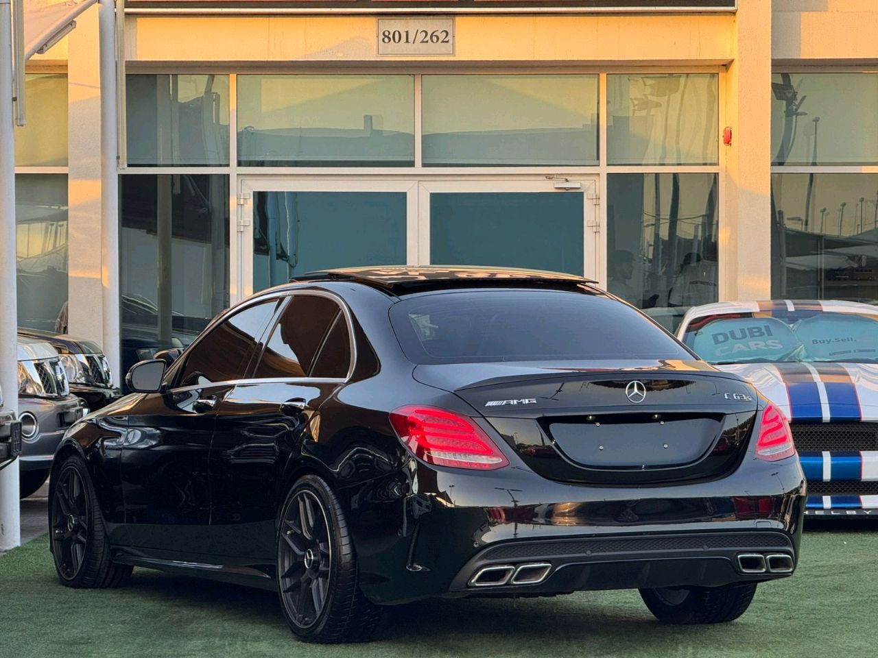 Mercedes Benz C-Class - Image 9