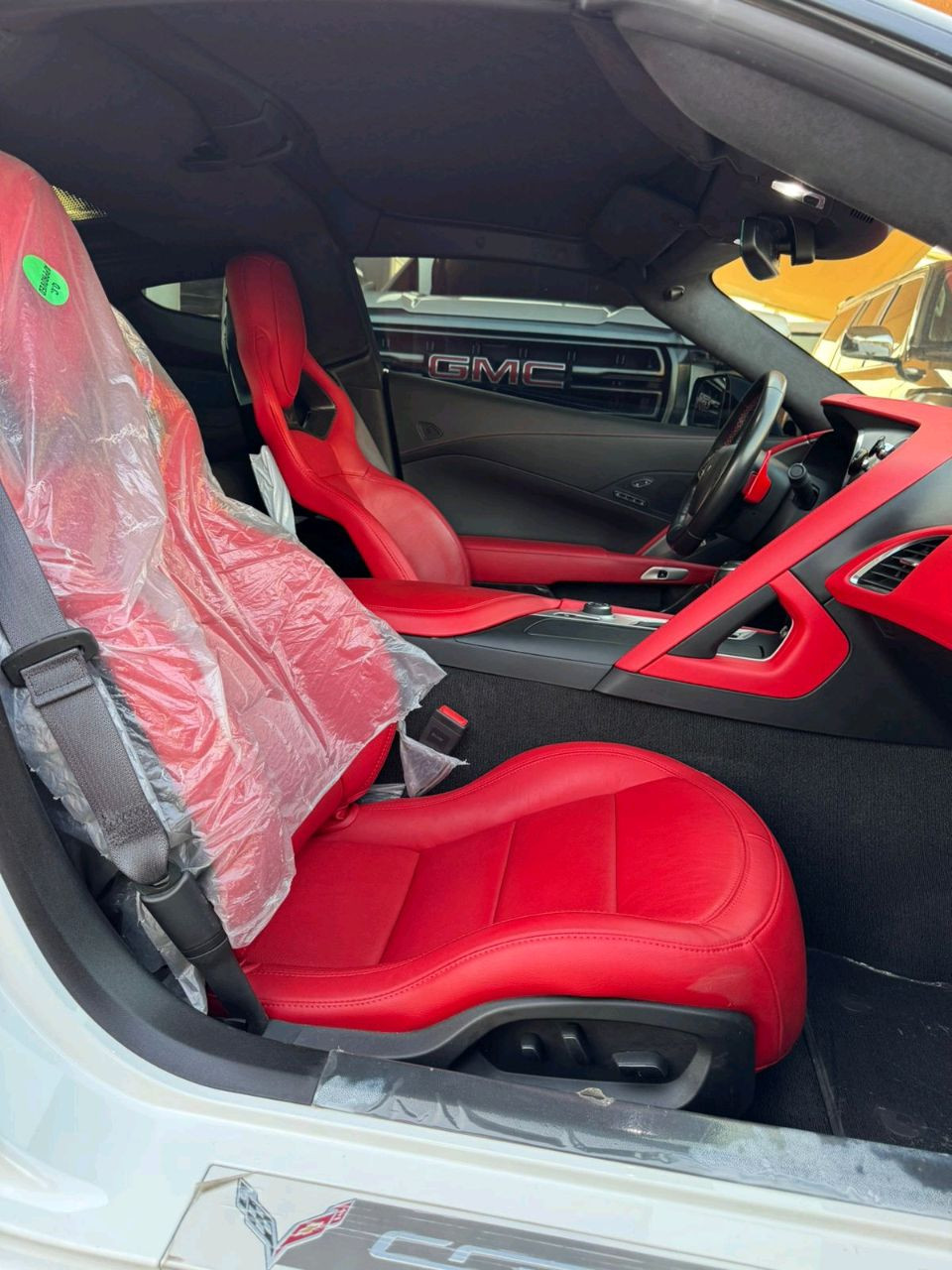 Chevrolet Corvette - Image 16