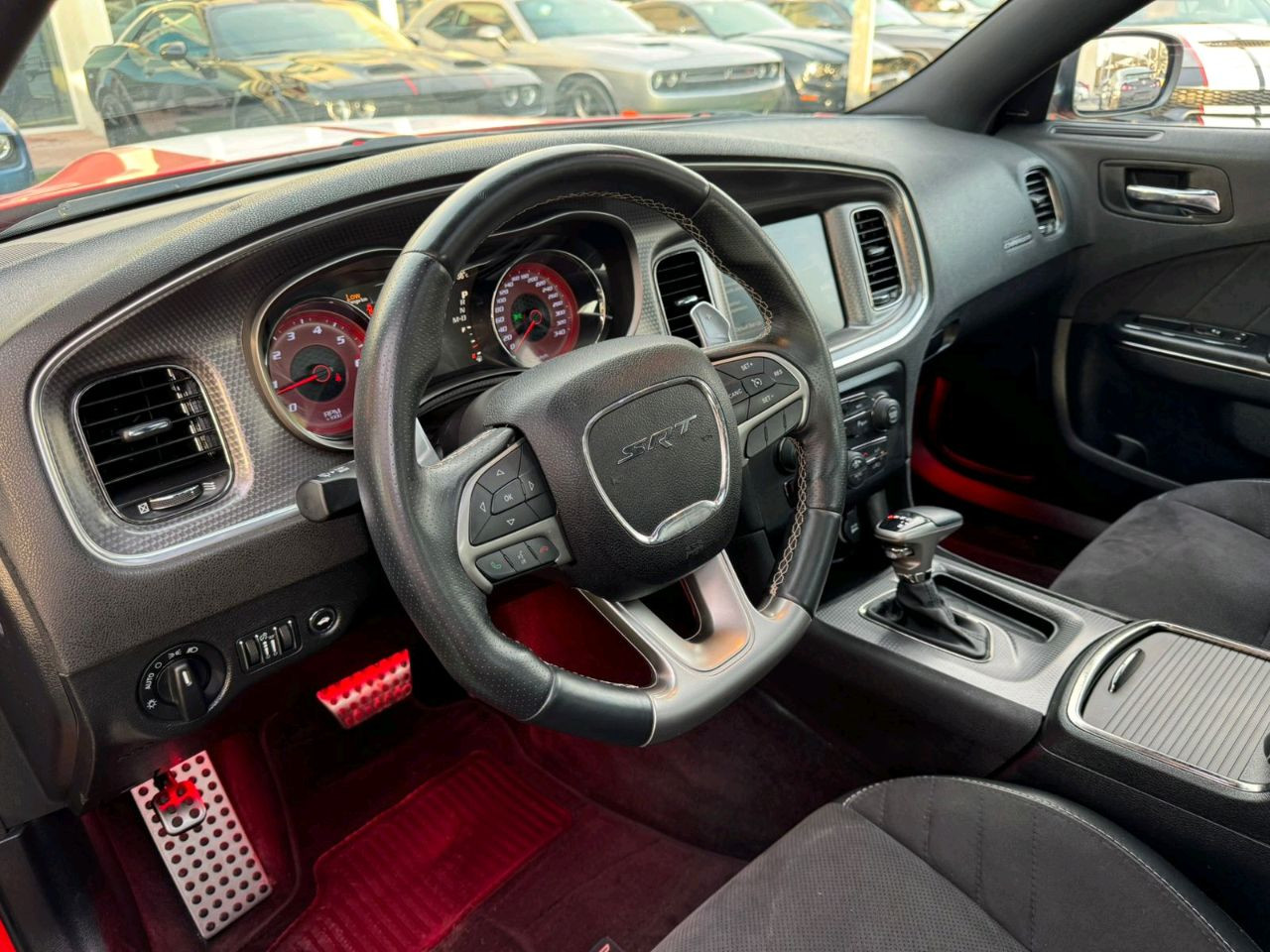Dodge Challenger - Image 4