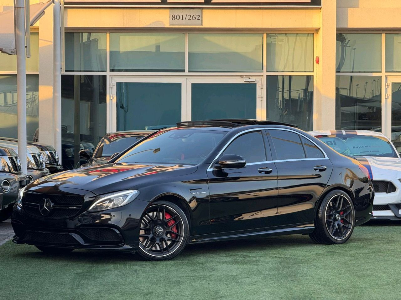 Mercedes Benz C-Class - Image 12