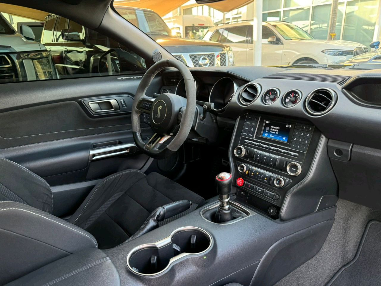 Ford Mustang - Image 7