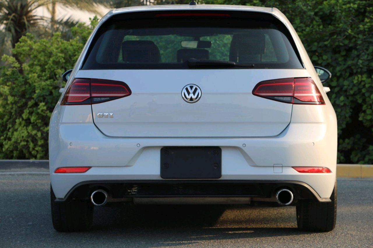Volkswagen Golf - Image 6