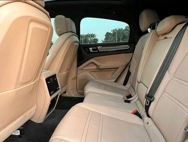 Porsche Cayenne - Image 10
