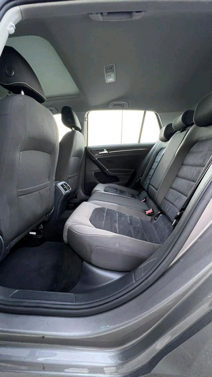 Volkswagen Golf - Image 5