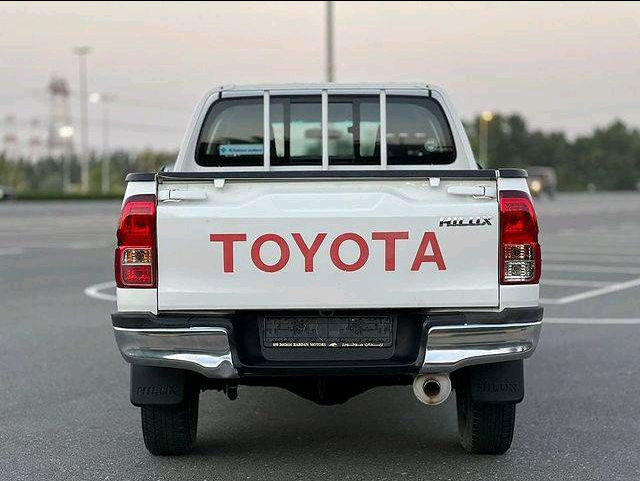 Toyota Hilux - Image 3