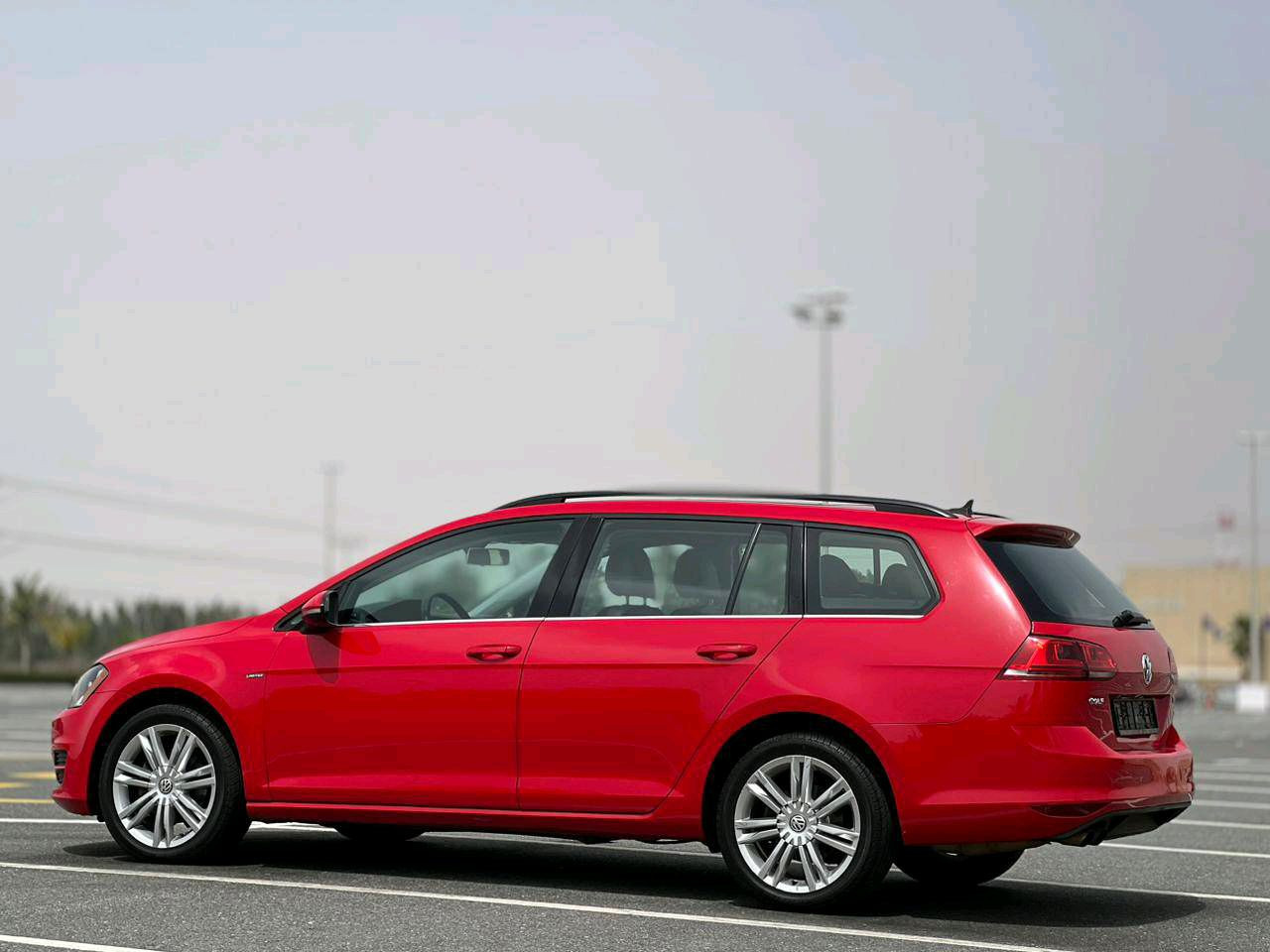Volkswagen Golf - Image 6