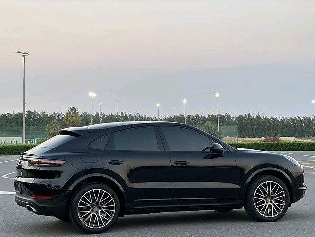Porsche Cayenne - Image 3