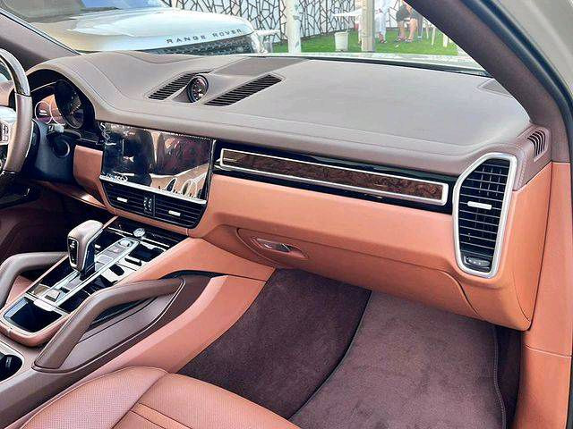Porsche Cayenne - Image 6