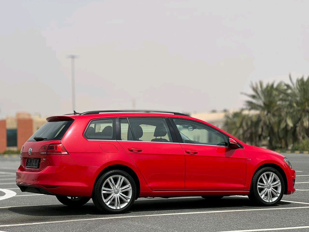 Volkswagen Golf - Image 3