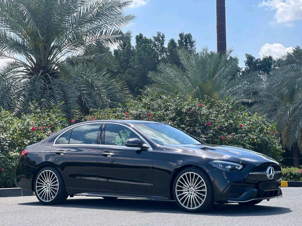 Mercedes Benz C-Class - Image 3