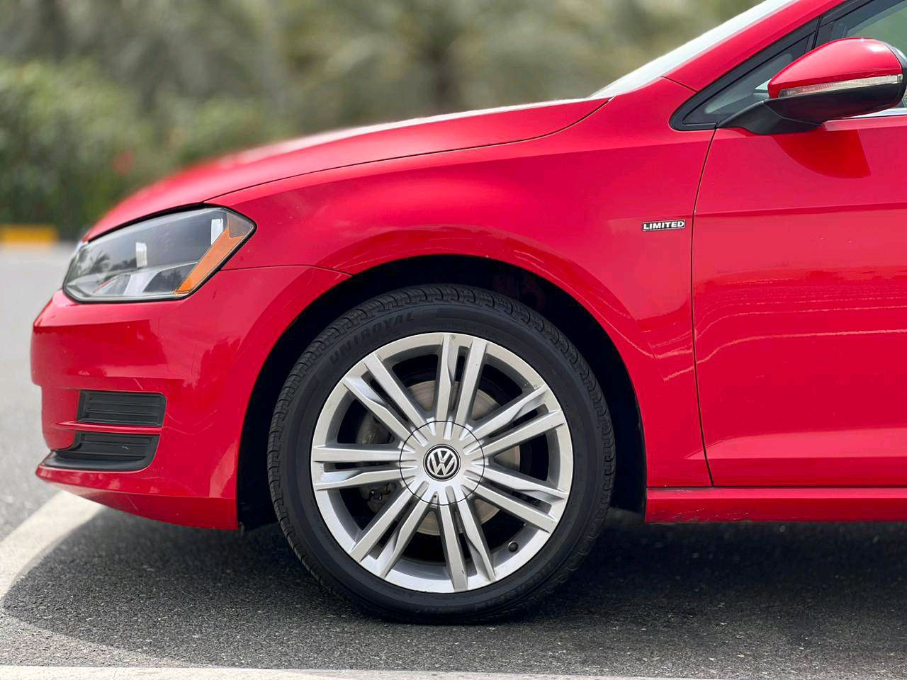 Volkswagen Golf - Image 7
