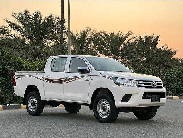 Toyota Hilux - Image 2