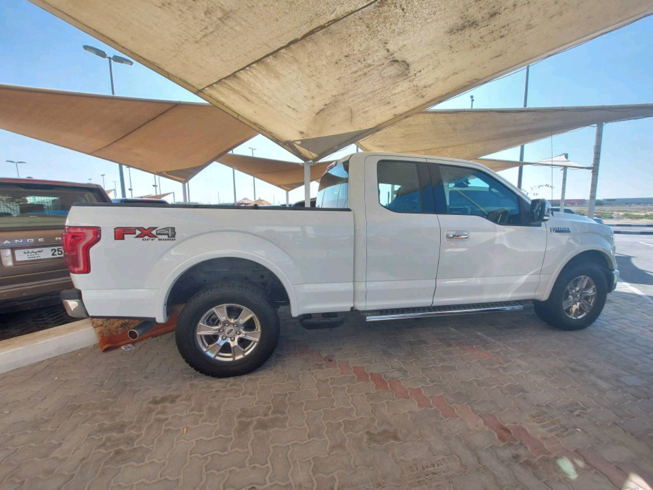 Ford F-Series Pickup - Image 5