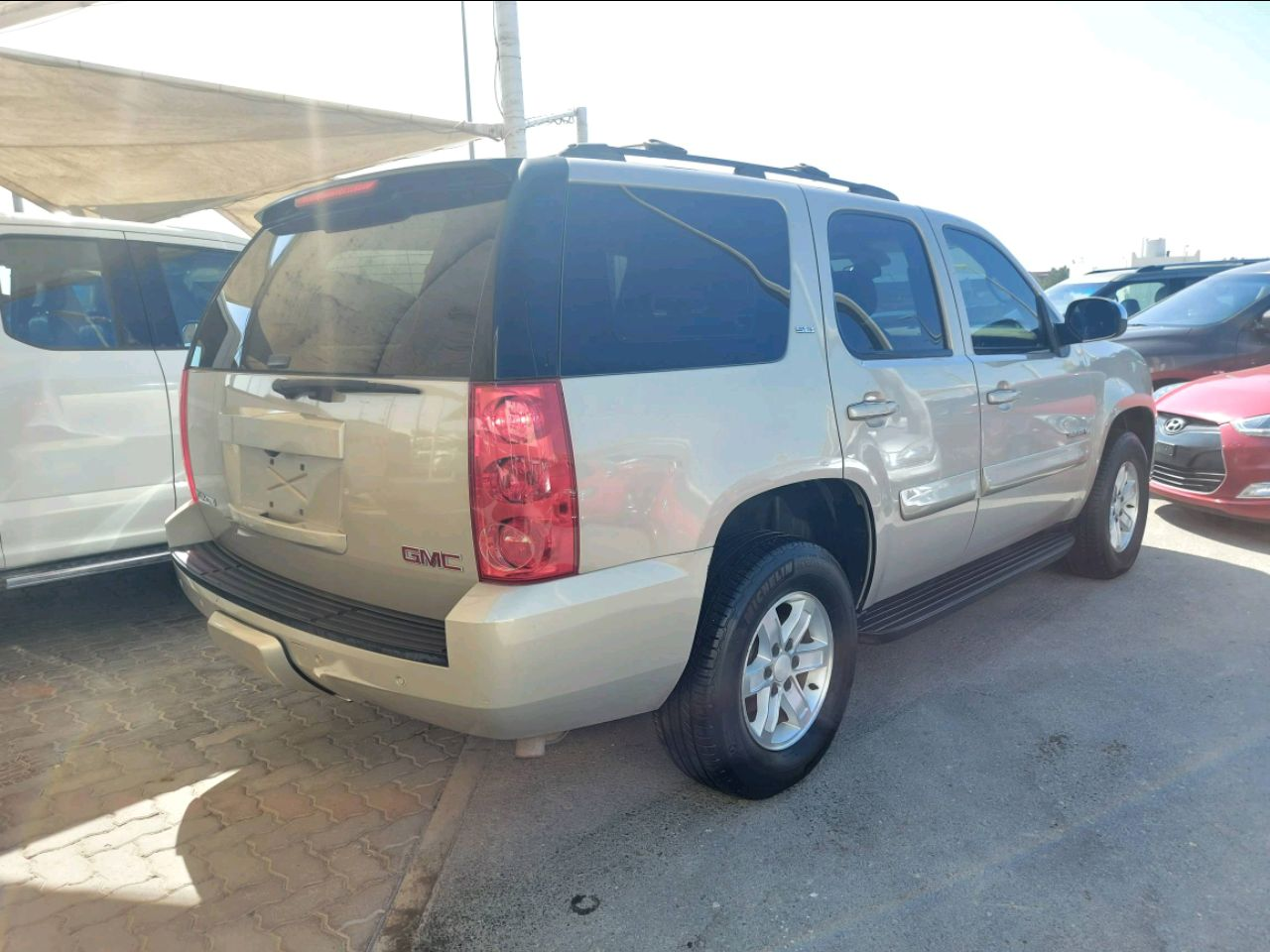 GMC Yukon - Image 5