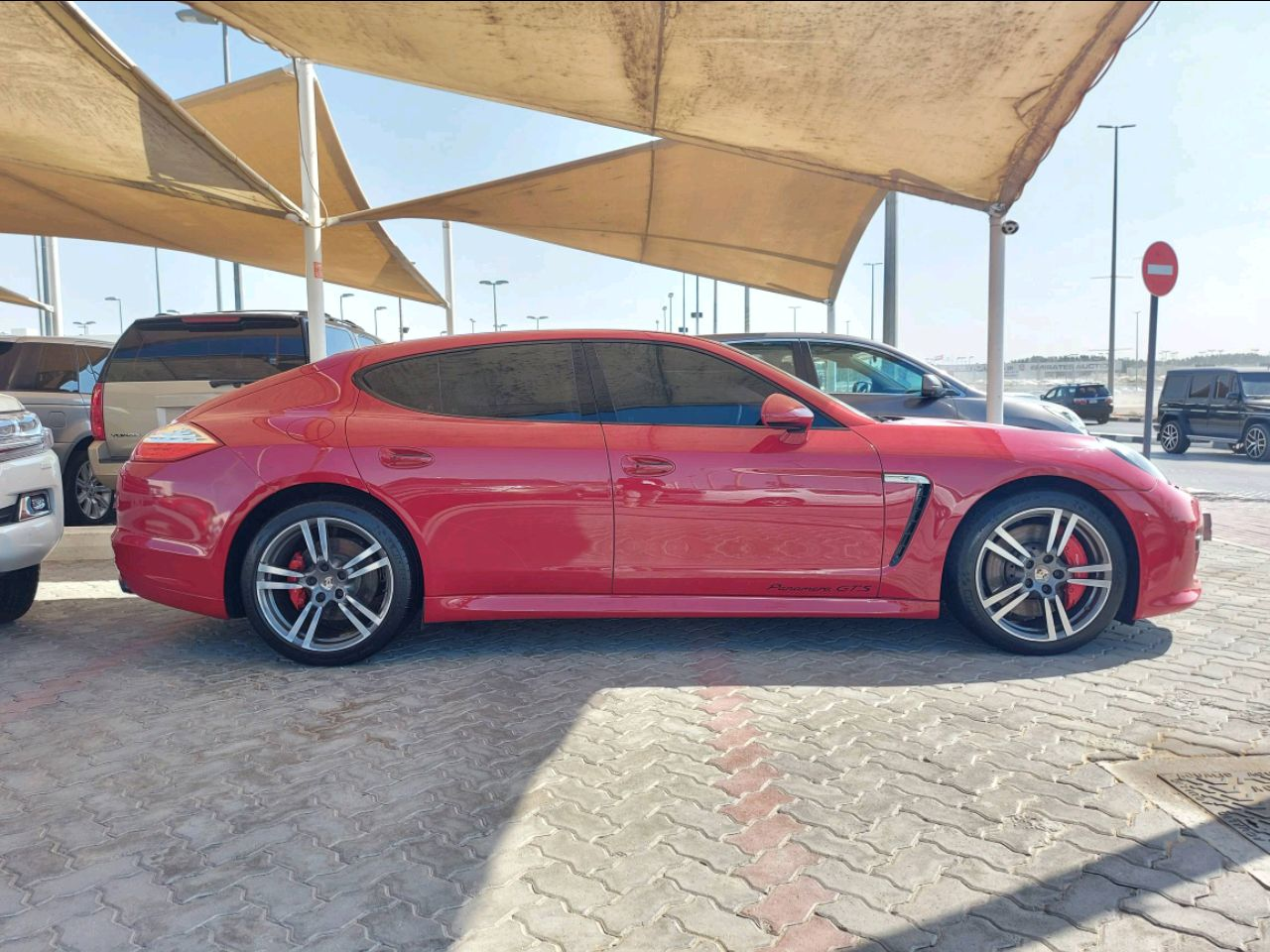 Porsche Panamera - Image 5