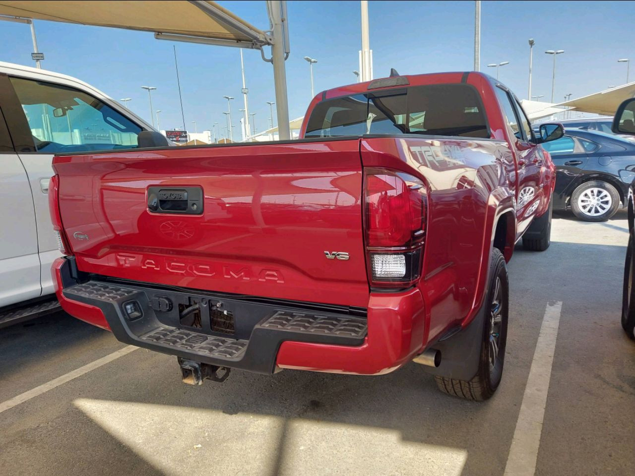 Toyota Tacoma - Image 3