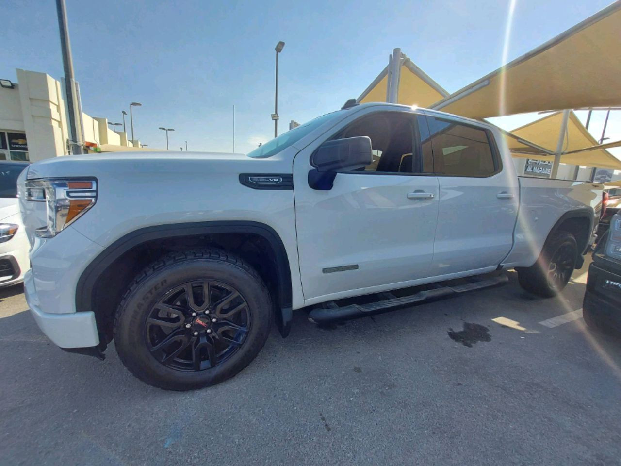 GMC Sierra - Image 4