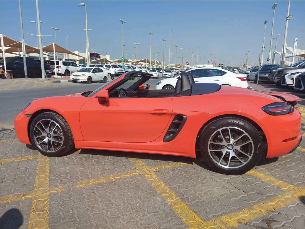 Porsche Boxster - Image 2