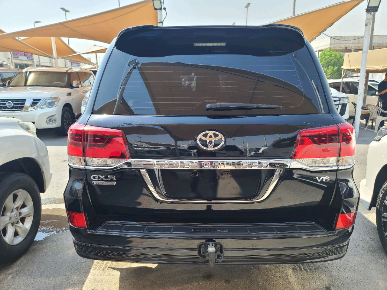 Toyota Land Cruiser - Image 3