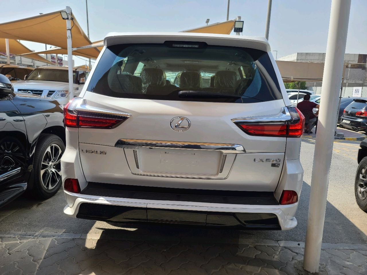 Lexus LX-Series - Image 5