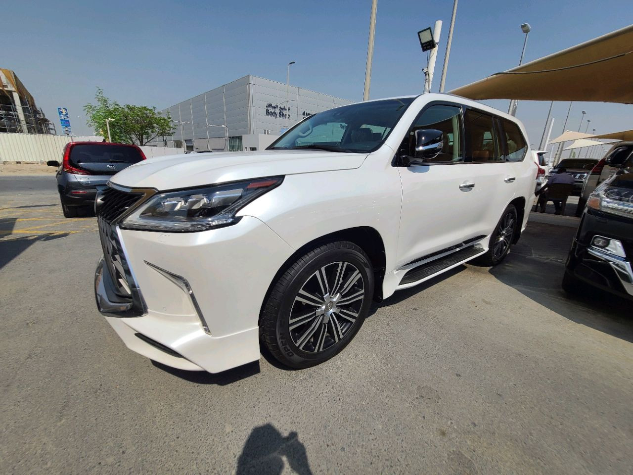 Lexus LX-Series - Image 7